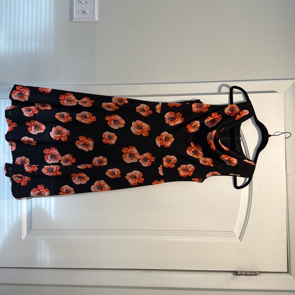 Black flowered women’s talbots dress